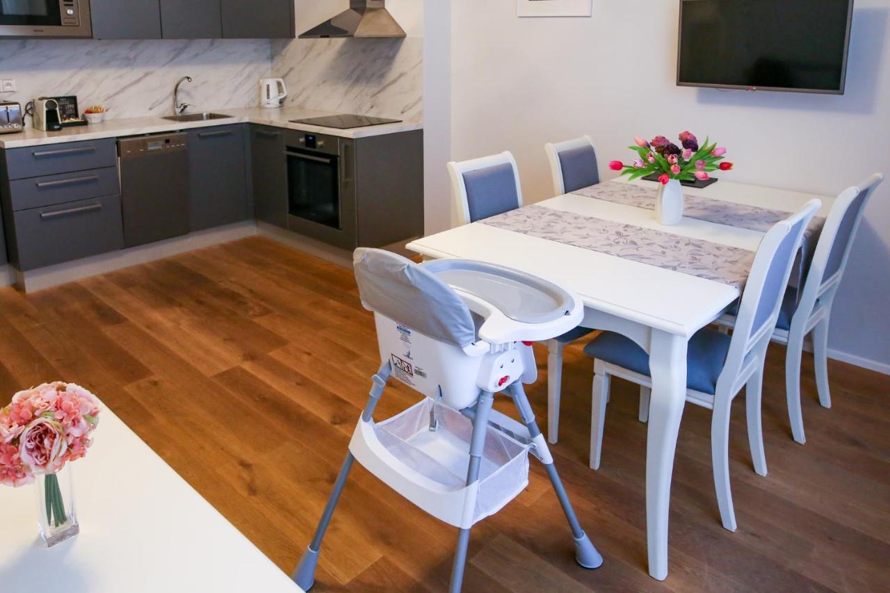 White & Gray Apartments Πράγα Εξωτερικό φωτογραφία
