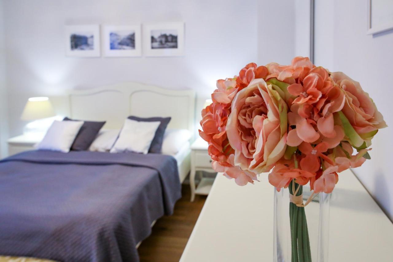 White & Gray Apartments Πράγα Εξωτερικό φωτογραφία